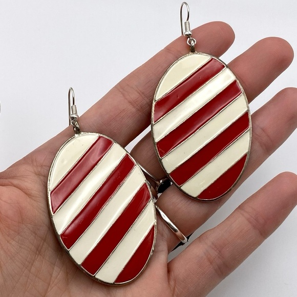 Vintage Candy Striper Earrings - Picture 4 of 5